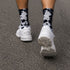 Swirly Sox tie dye | zwart-wit koe patroon sokken