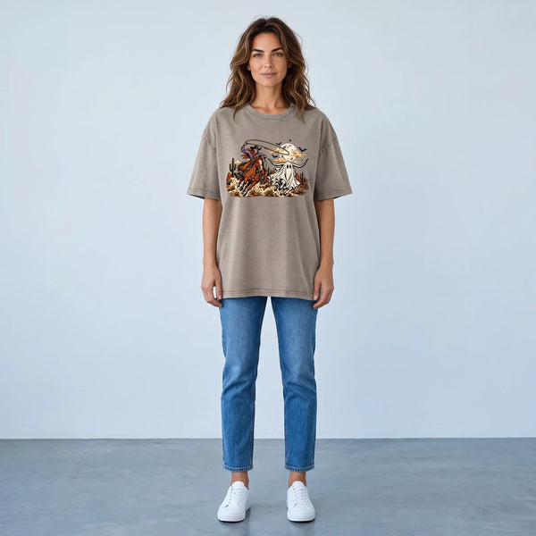 Unisex T-shirt met ronde hals, korte mouwen en bruin/grijze skelet-stierprint voor